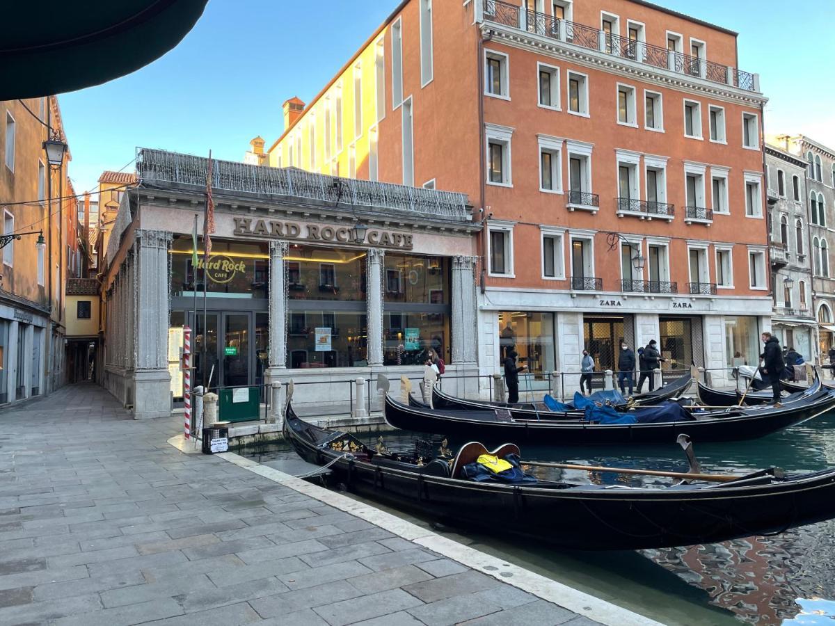 Rossini Apartment Venesia Bagian luar foto